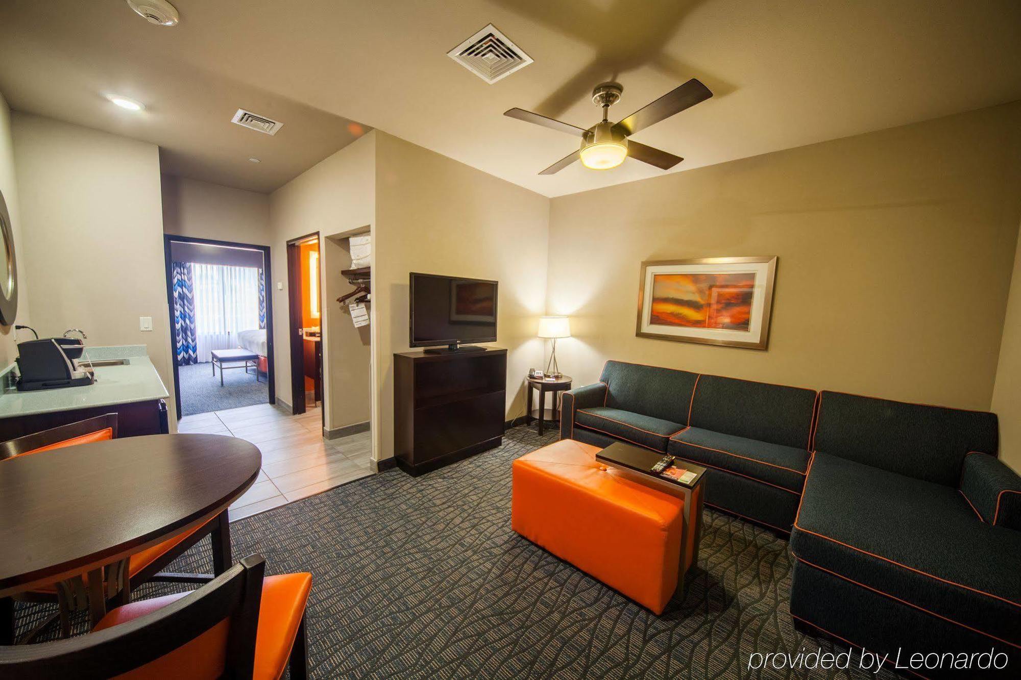 Holiday Inn Express & Suites Oklahoma City Southeast, An Ihg Hotel Экстерьер фото